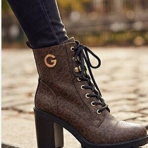 G by Guess Patterned Brown Lace-Up Boots
